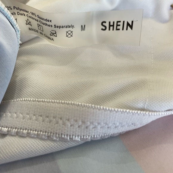 SHEIN women’s one piece swimsuit striped multi vibrant color size medium - Picture 4 of 4